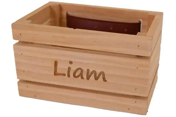 Naam op het middelste plankje