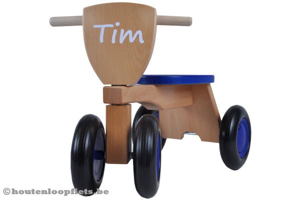 Optioneel: naamsticker met eigen naam.