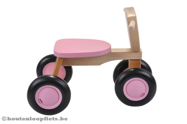 Zijkant van de Road Star roze.