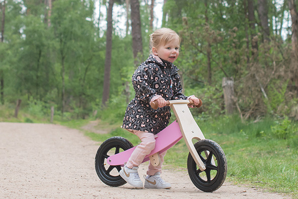 Lynn is 2,5 jaar en 90 cm lang.