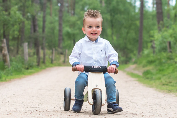 Optioneel: kinbeschermer met eigen naam.