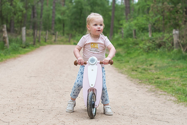 Supergaaf retro design.