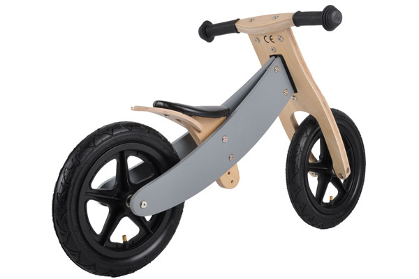 12 inch luchtbanden met profiel.