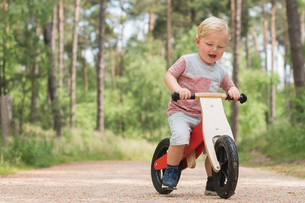 Lars is 2,5 jaar en 92 cm lang.