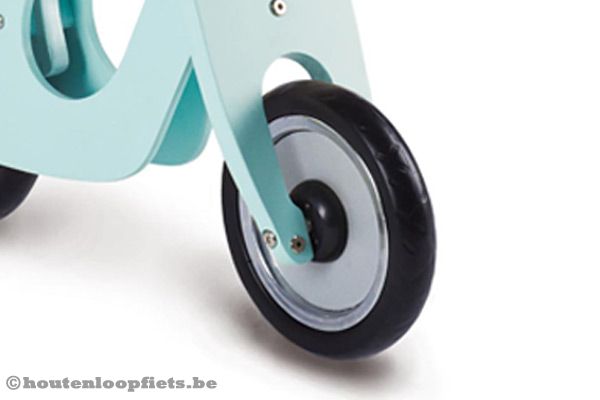 Voorzien van lekvrije banden.